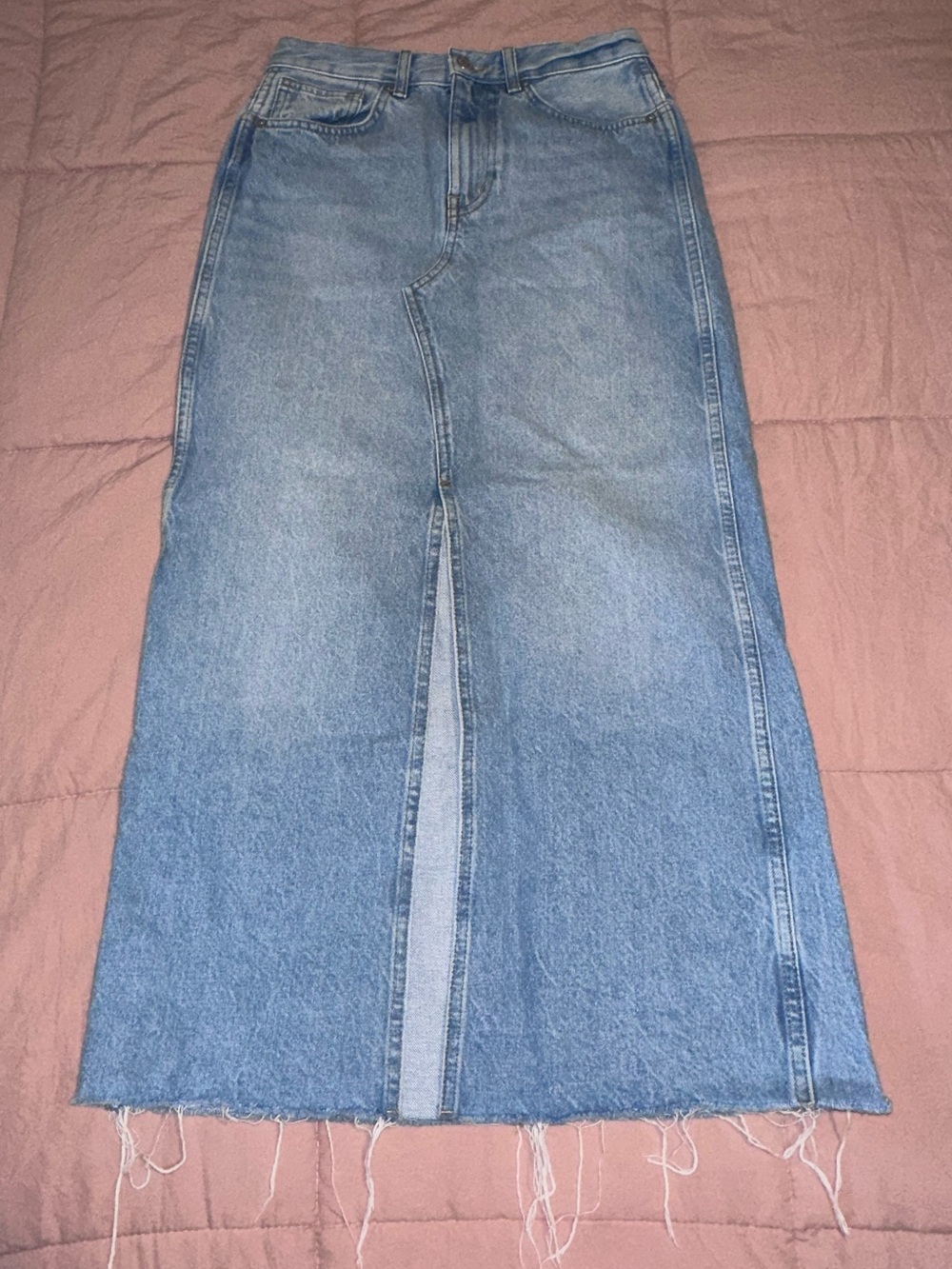 Madewell Light Blue Denim Midi Skirt with Center Front Slit Size 23